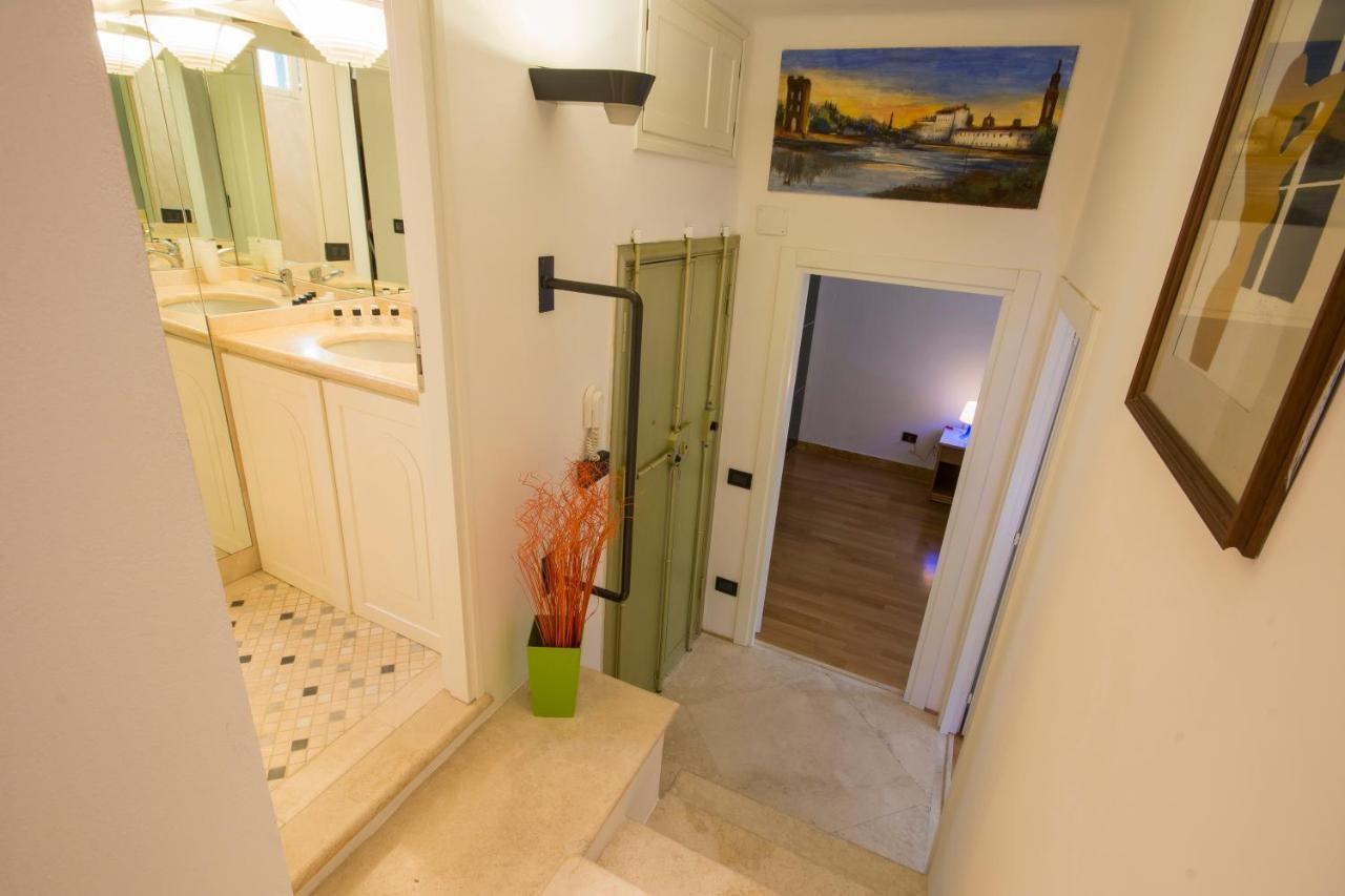 Astonish Cathedral View Apartment Siena Bagian luar foto
